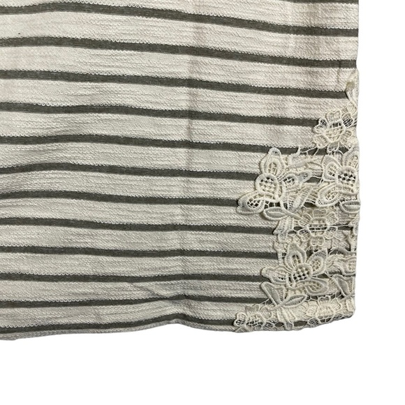 MATILDA JANE CLASSIC WITH A TWIST COTTON STRIPE FLORAL LACE PULLOVER TOP - Picture 11 of 16